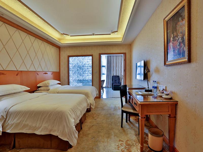 Vienna Hotel Wuhan International Convention And Exhibition Centre Екстер'єр фото