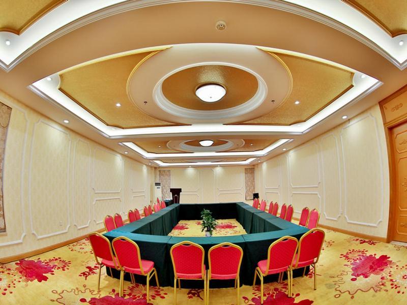Vienna Hotel Wuhan International Convention And Exhibition Centre Екстер'єр фото