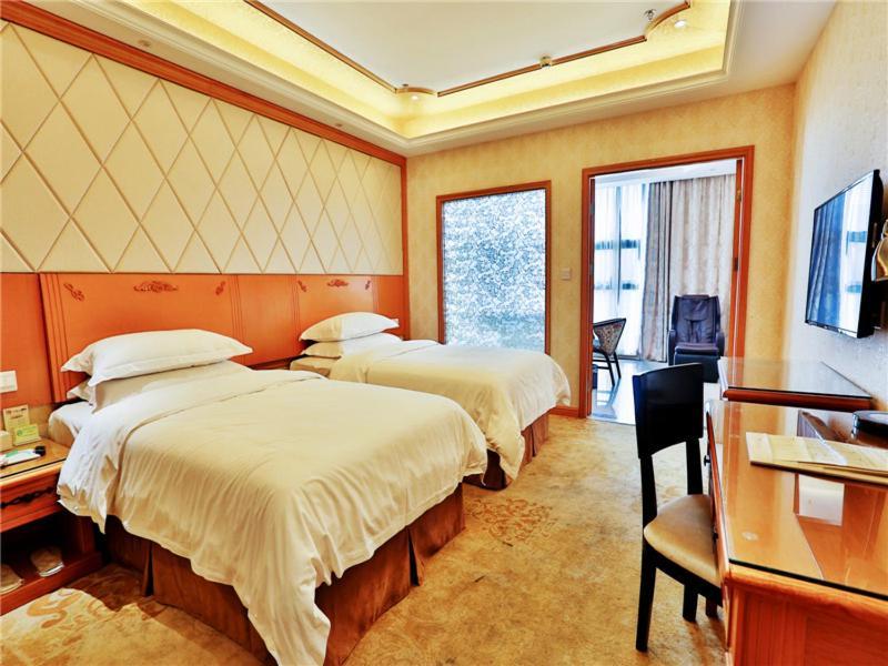 Vienna Hotel Wuhan International Convention And Exhibition Centre Екстер'єр фото